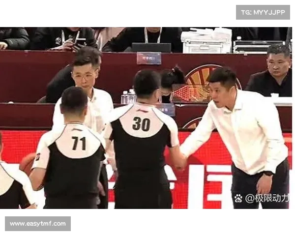 CBA：辽宁飞豹与广厦苦战，逆转局势